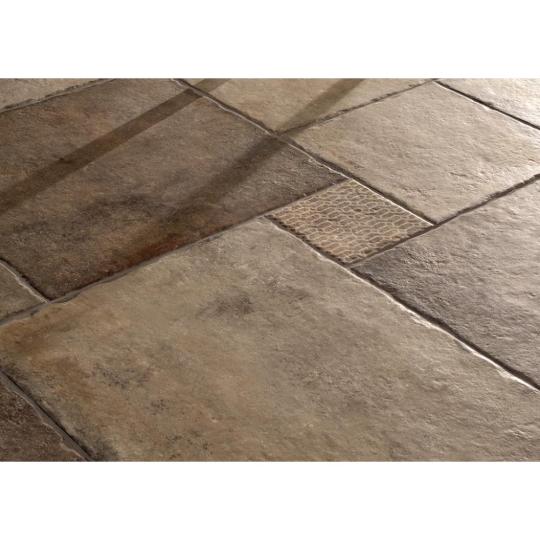 rusztikus nagymeretu hullamos szelu gres bezs terasz greslap padloburkolat csempe fagyallo 40x60cm fagyallo csuszasmentes vintage mediterran kohatasu nappali burkolat furdoszoba konyha fioranese heritage beige patinas.jpg